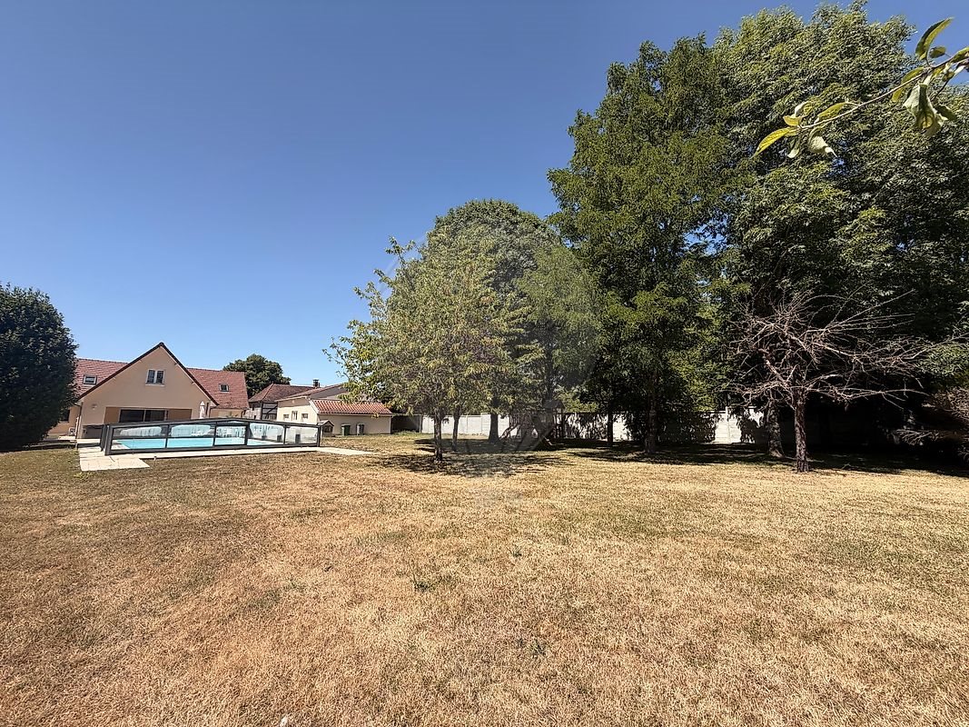 Maison à vendre, 211m², Saint-Jean-de-Bonneval