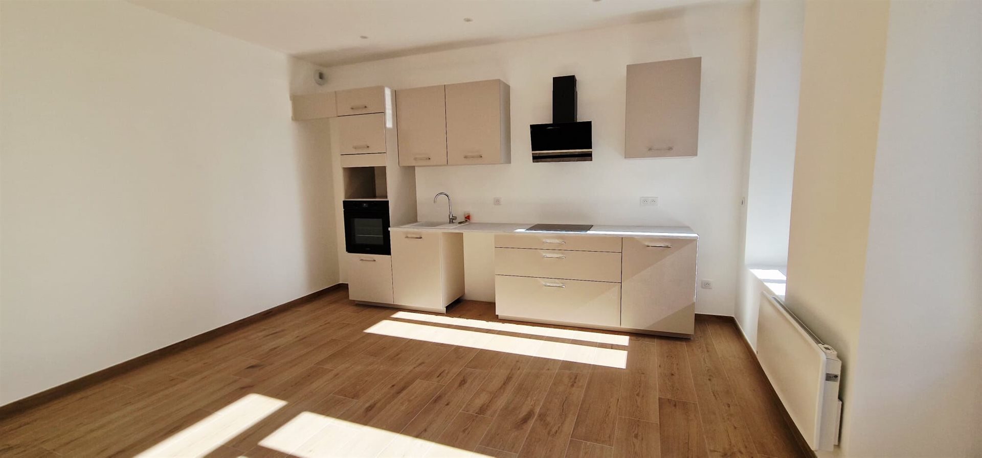 Appartement à louer, 68m², Belley