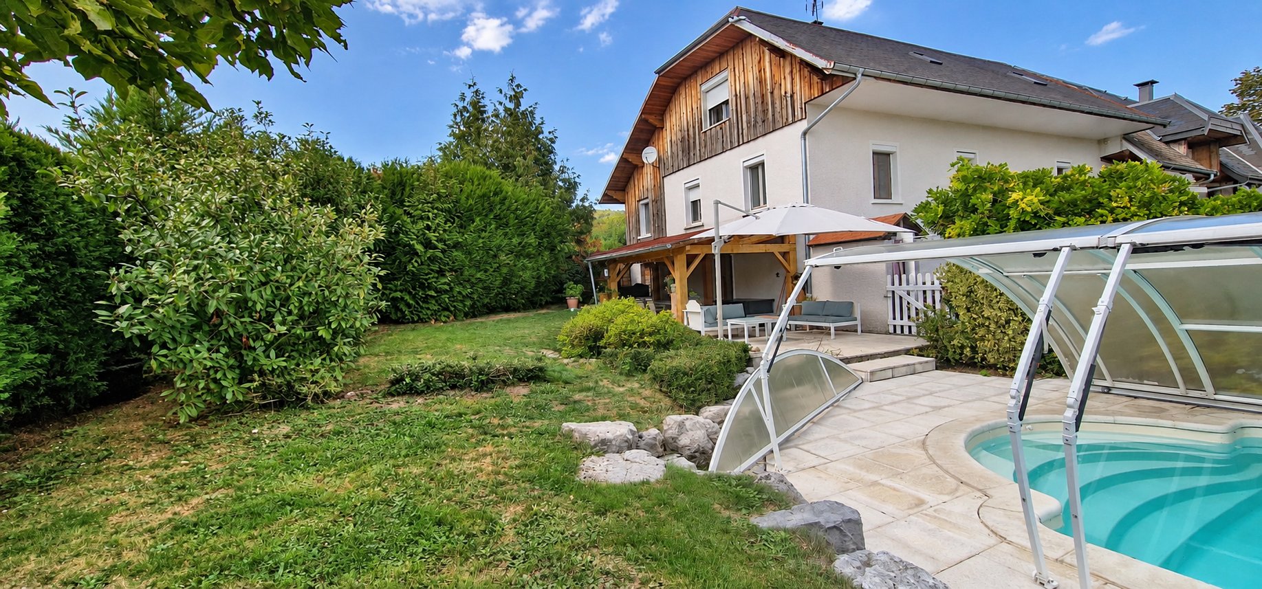 Maison à vendre, 240m², Entrelacs