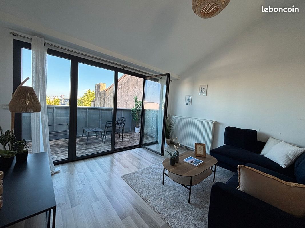 Appartement à louer, 87m², Bordeaux