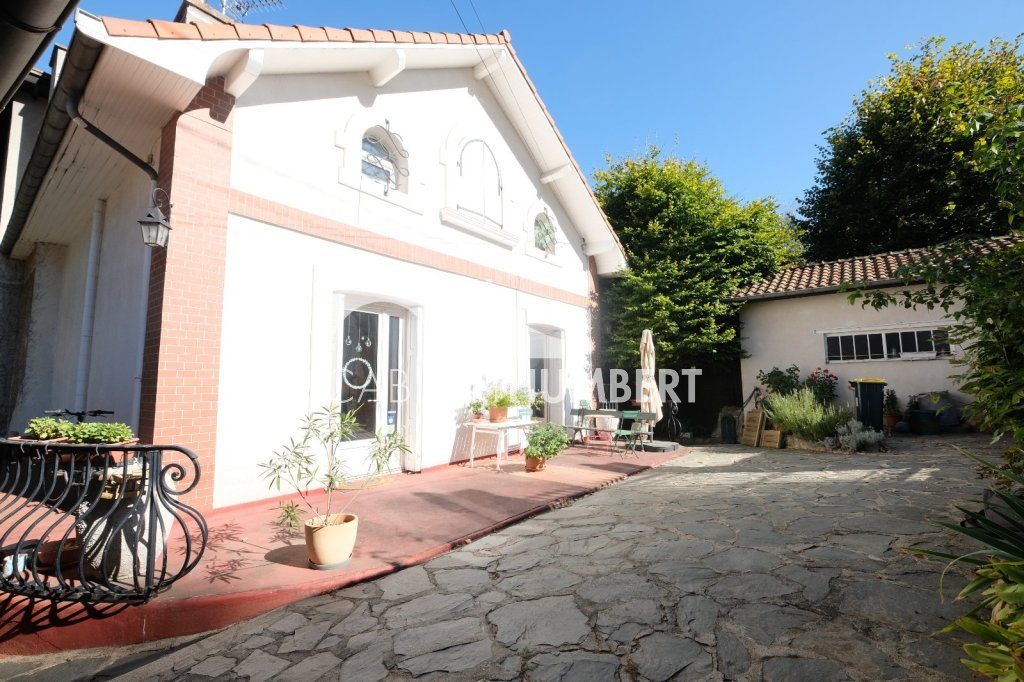 Maison à vendre, 275m², Saint-Etienne