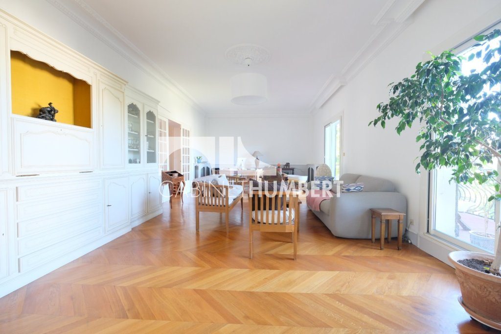 Maison à vendre, 275m², Saint-Etienne