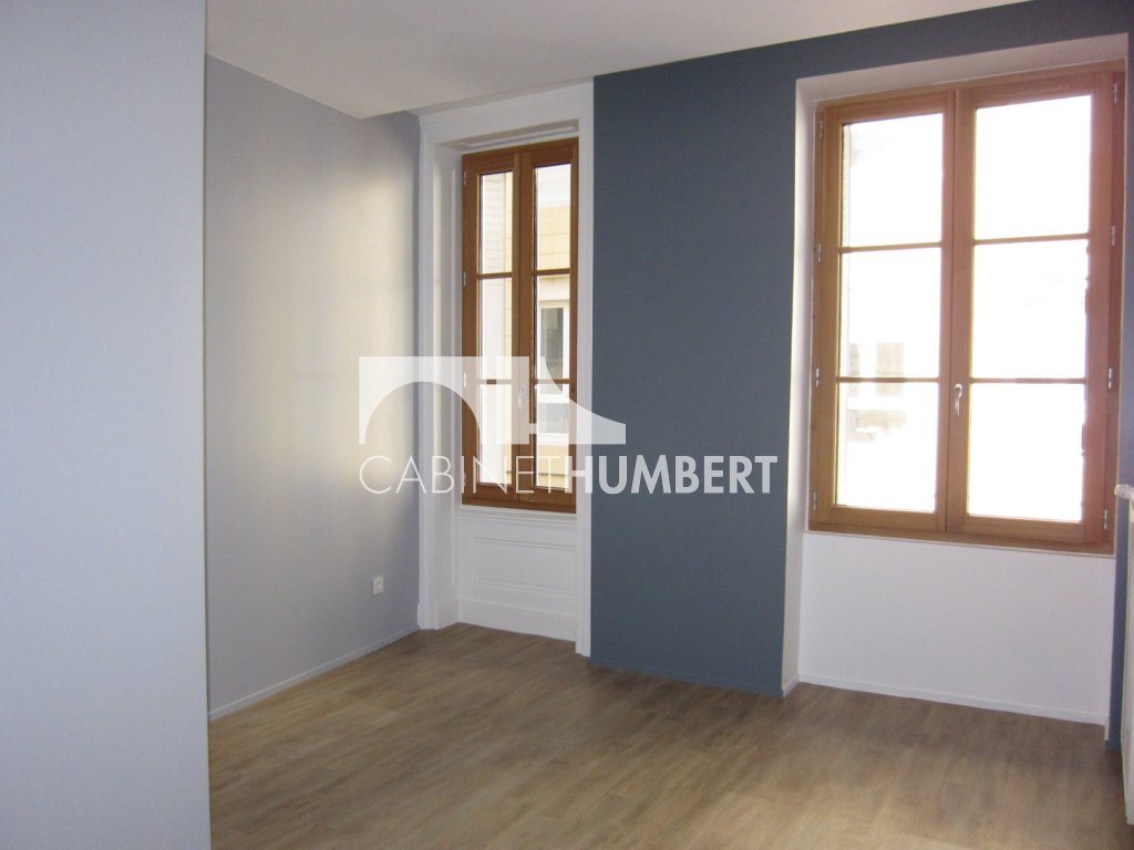 Appartement à louer, 77m², Saint-Etienne