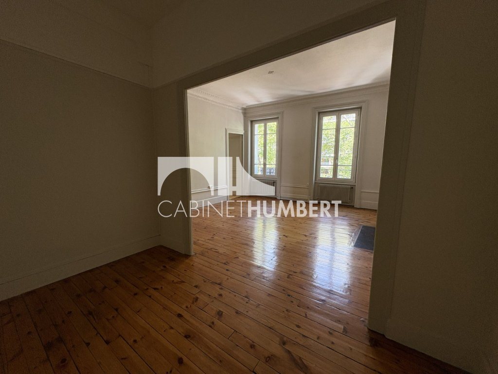 Appartement à louer, 94m², Saint-Etienne