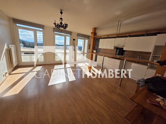 Appartement à louer, 65m², Saint-Etienne