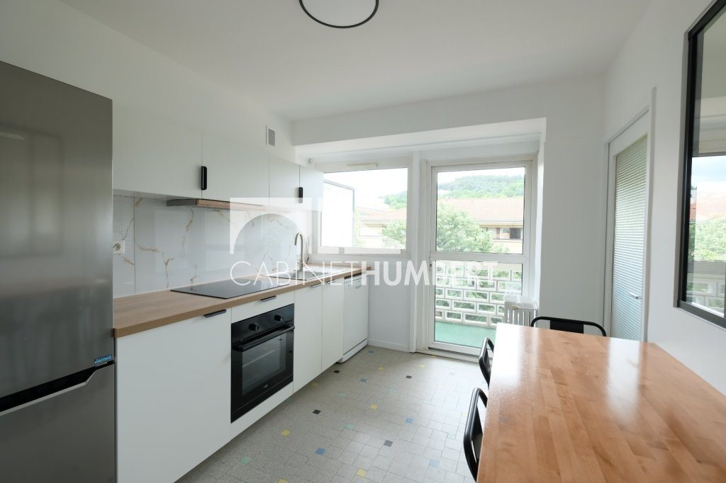 Appartement à louer, 86m², Saint-Etienne