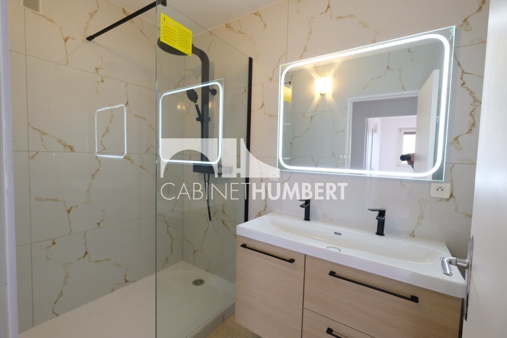 Appartement à louer, 86m², Saint-Etienne