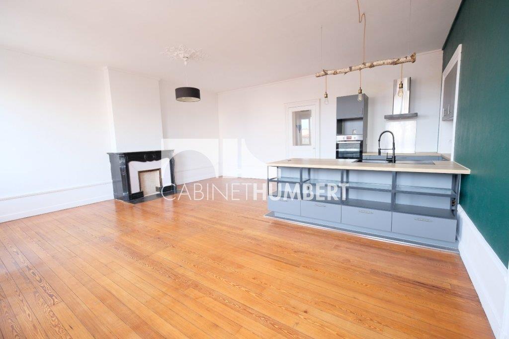 Appartement à louer, 83m², Saint-Etienne