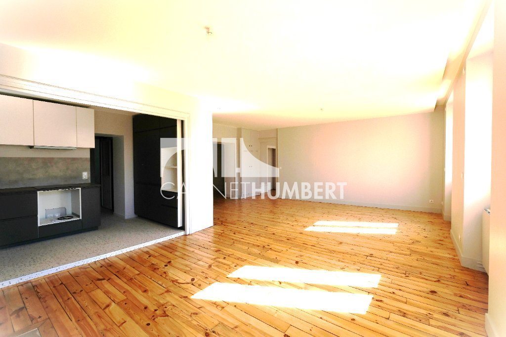 Appartement à louer, 105m², Saint-Etienne