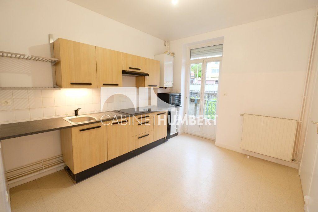 Appartement à louer, 70m², Saint-Etienne
