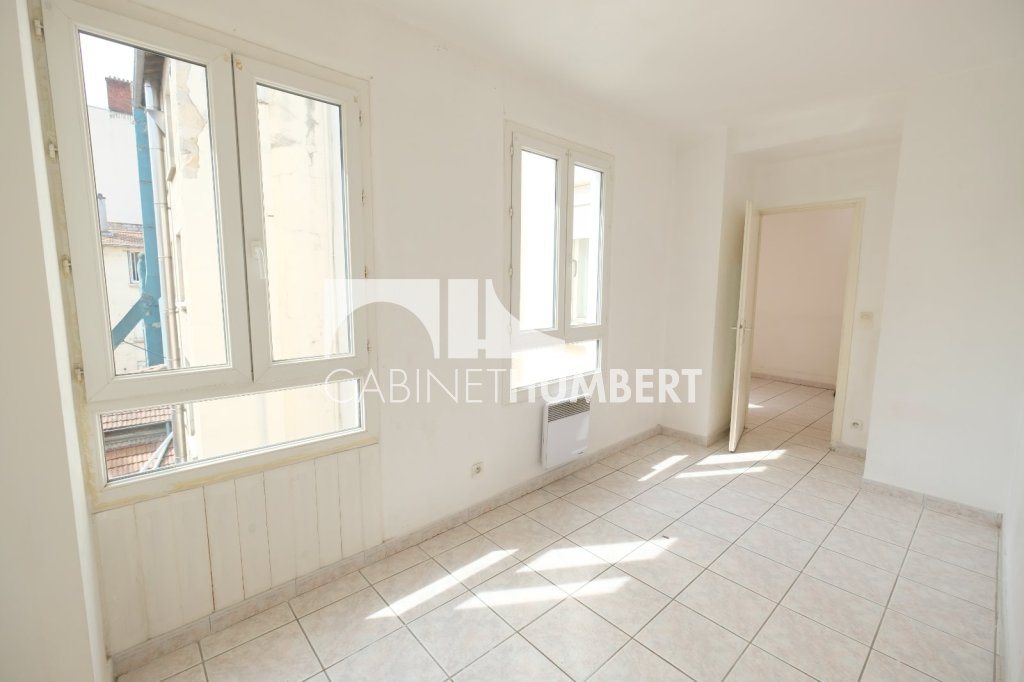 Appartement à louer, 40m², Saint-Etienne