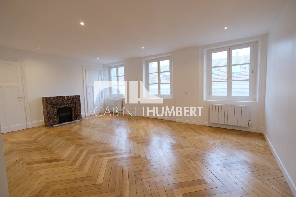 Appartement à louer, 109m², Saint-Etienne