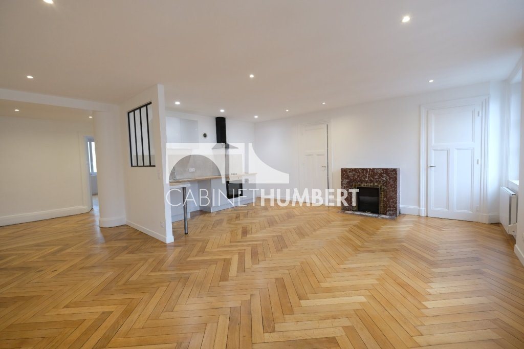 Appartement à louer, 109m², Saint-Etienne