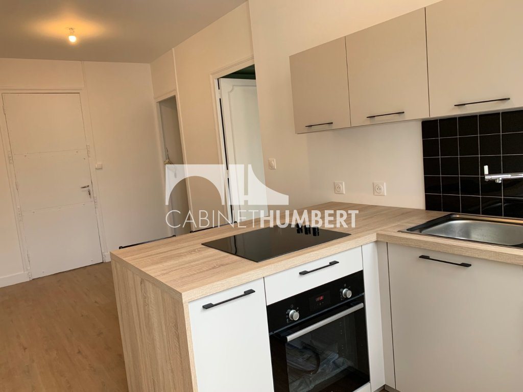 Appartement à louer, 34m², Saint-Etienne