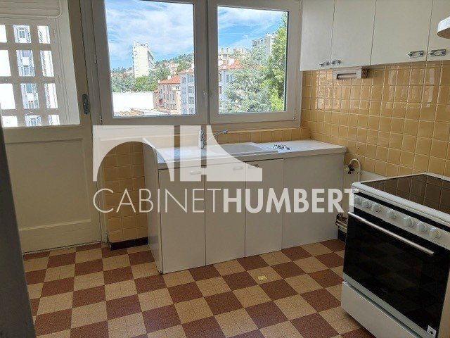 Appartement à louer, 71m², Saint-Etienne