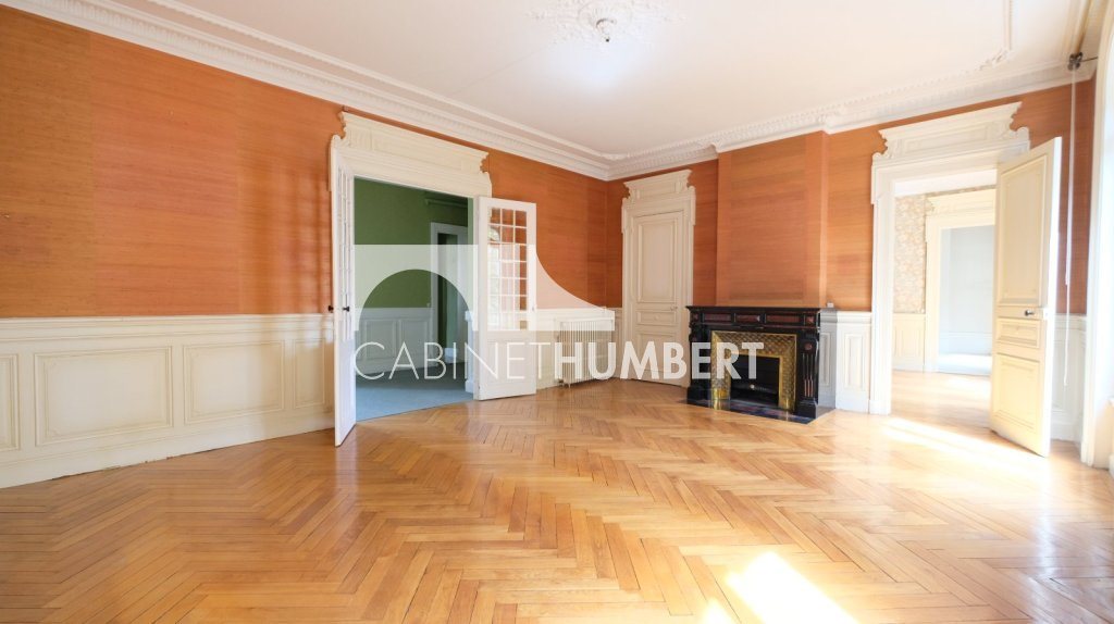 Appartement à vendre, 216m², Saint-Etienne