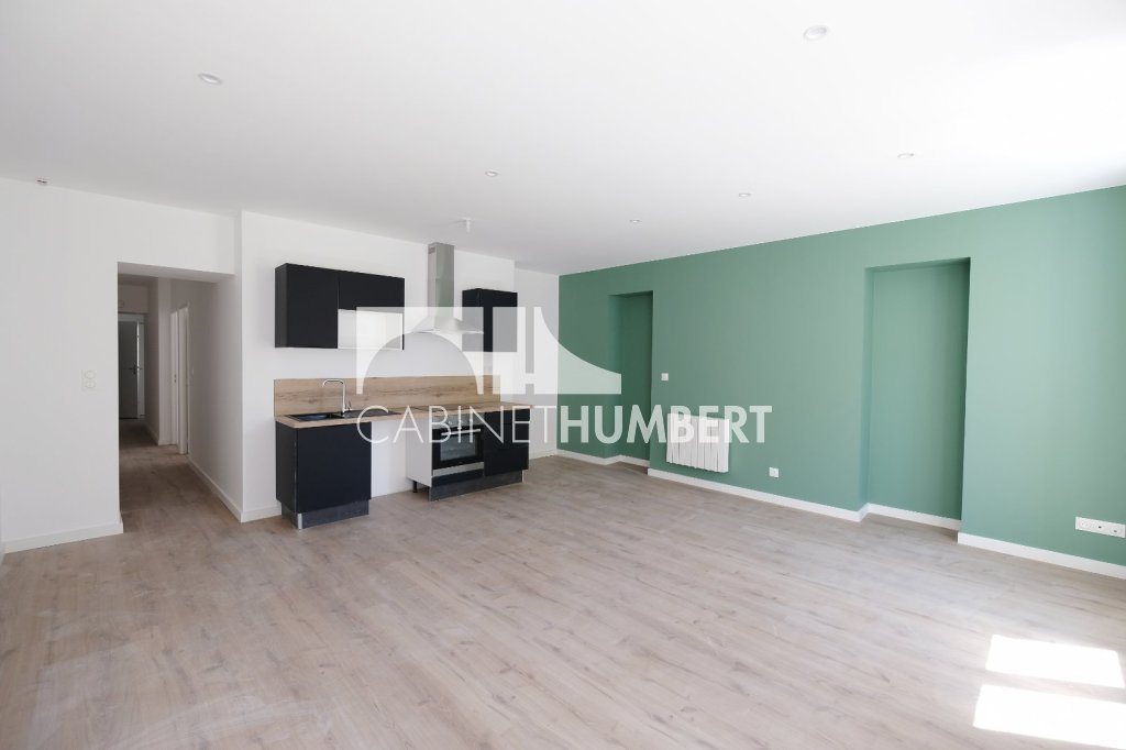 Appartement à louer, 77m², Saint-Etienne