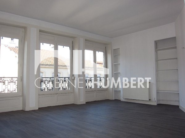 Appartement à louer, 77m², Saint-Etienne