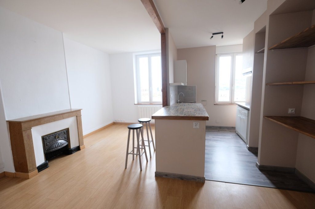 Appartement à louer, 57m², Saint-Etienne