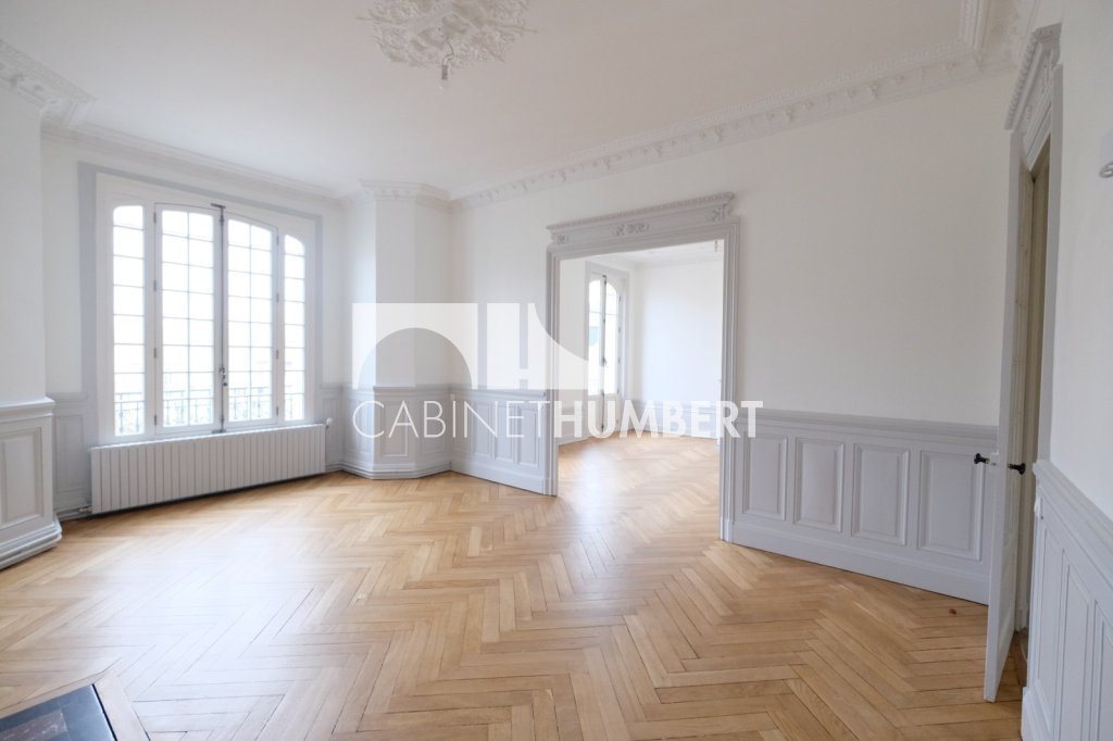 Appartement à louer, 152m², Saint-Étienne