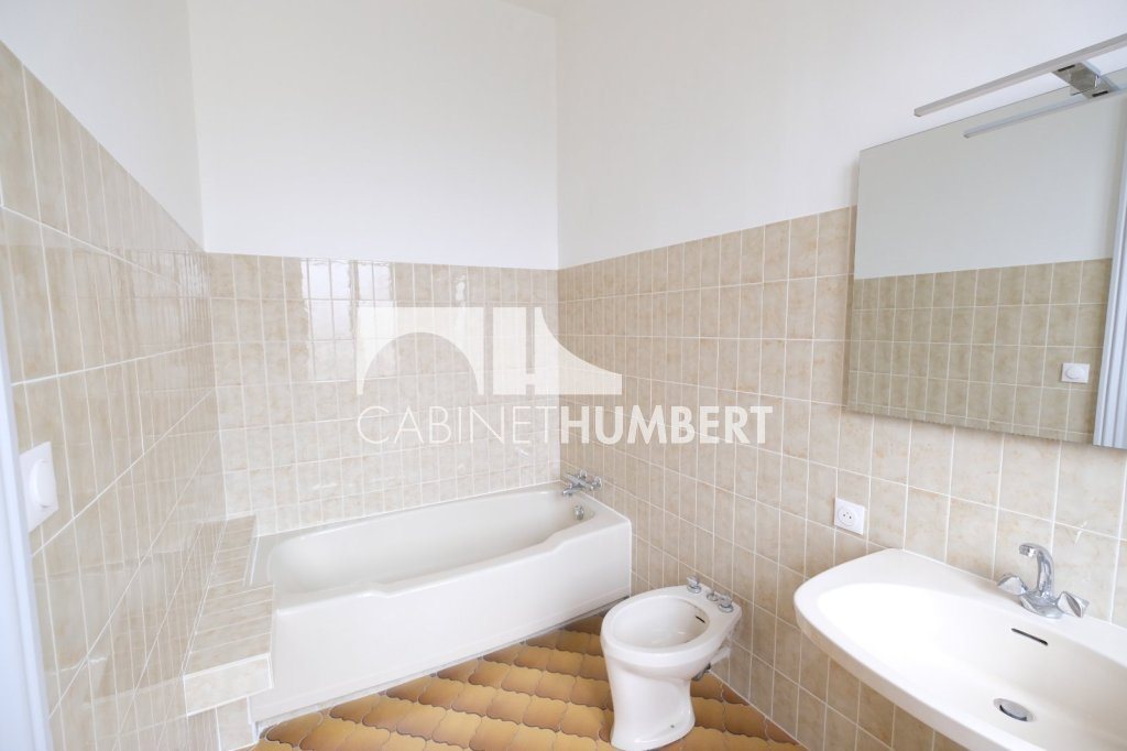 Appartement à louer, 152m², Saint-Étienne