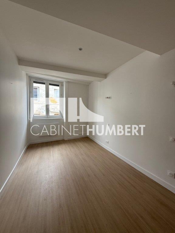 Appartement à louer, 98m², Saint-Etienne