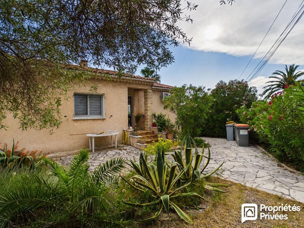 Maison à vendre, 142m², Saint-Raphaël