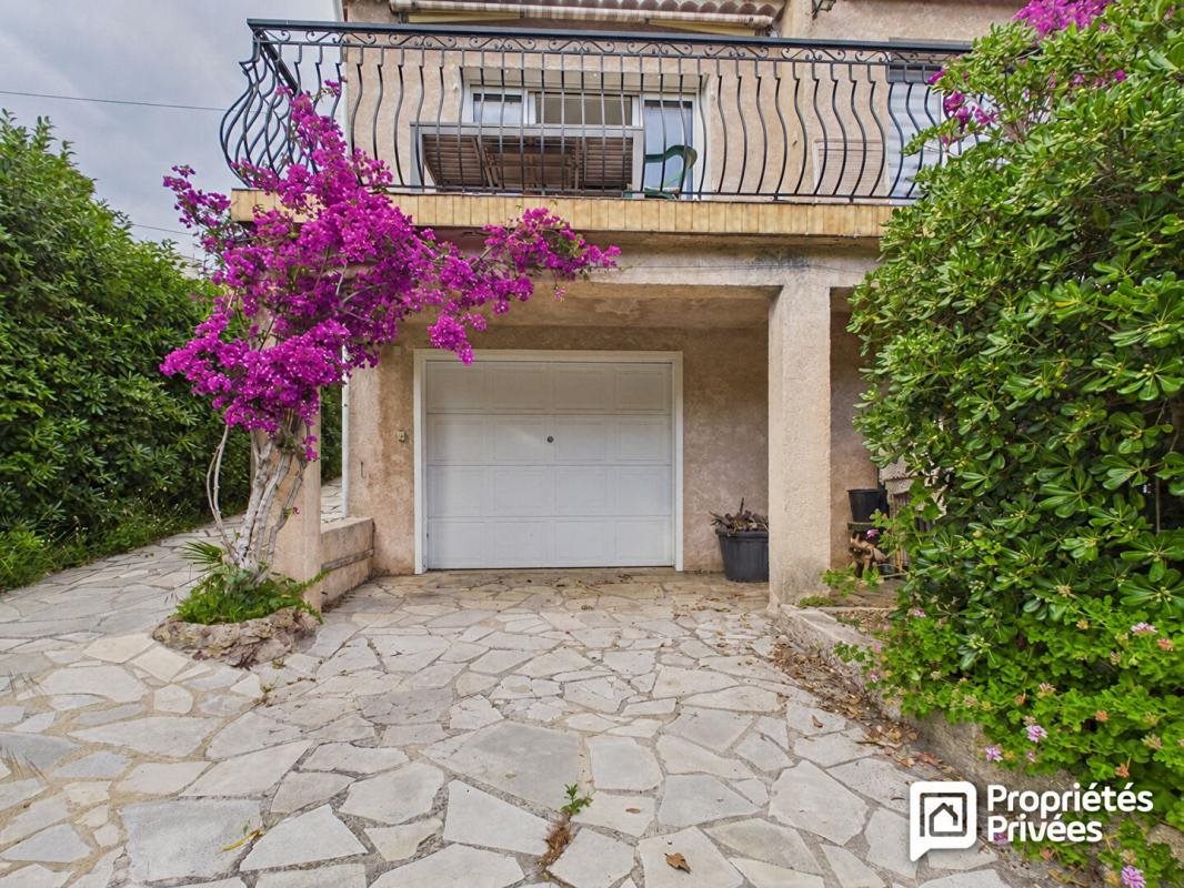 Maison à vendre, 142m², Saint-Raphaël