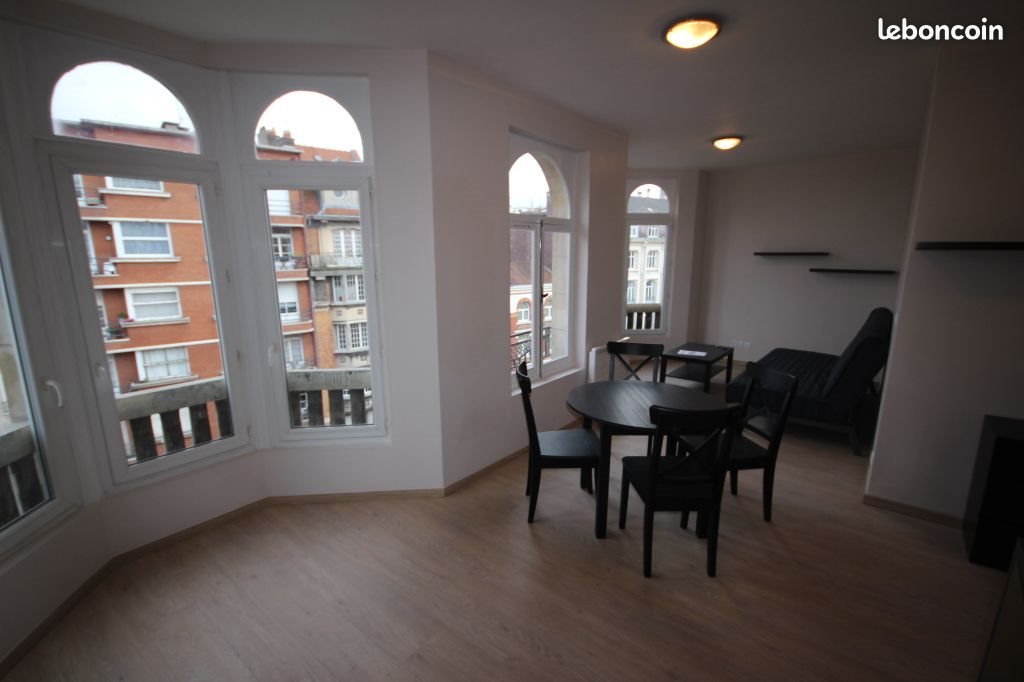 Appartement à louer, 40m², Lille