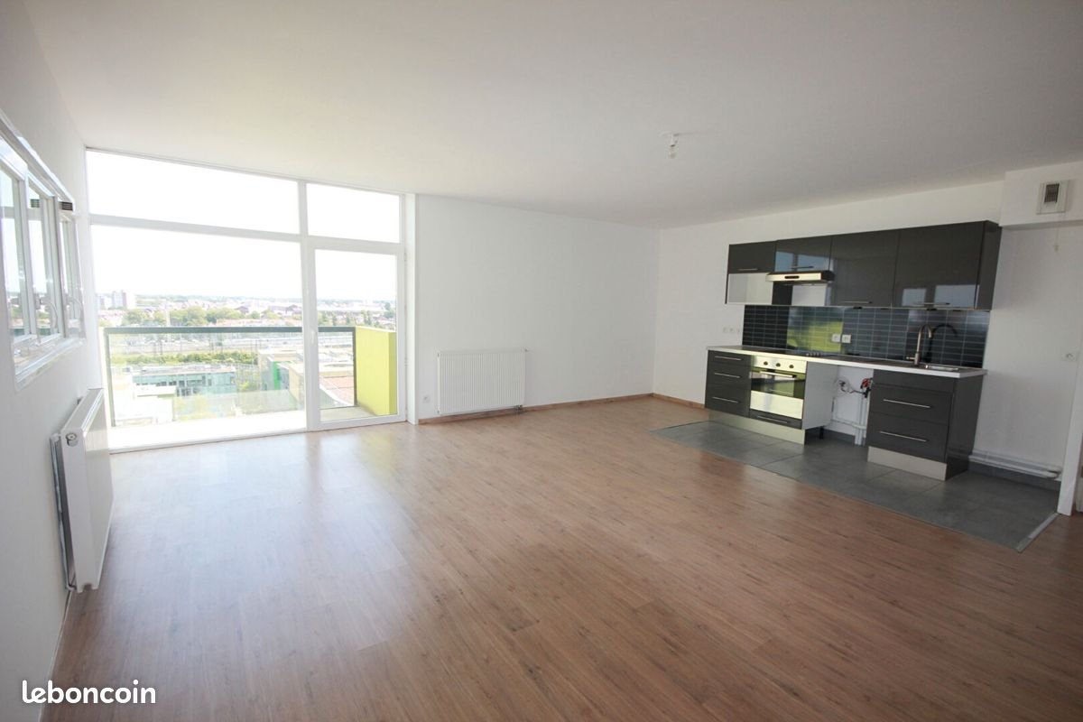 Appartement à louer, 72m², Lille