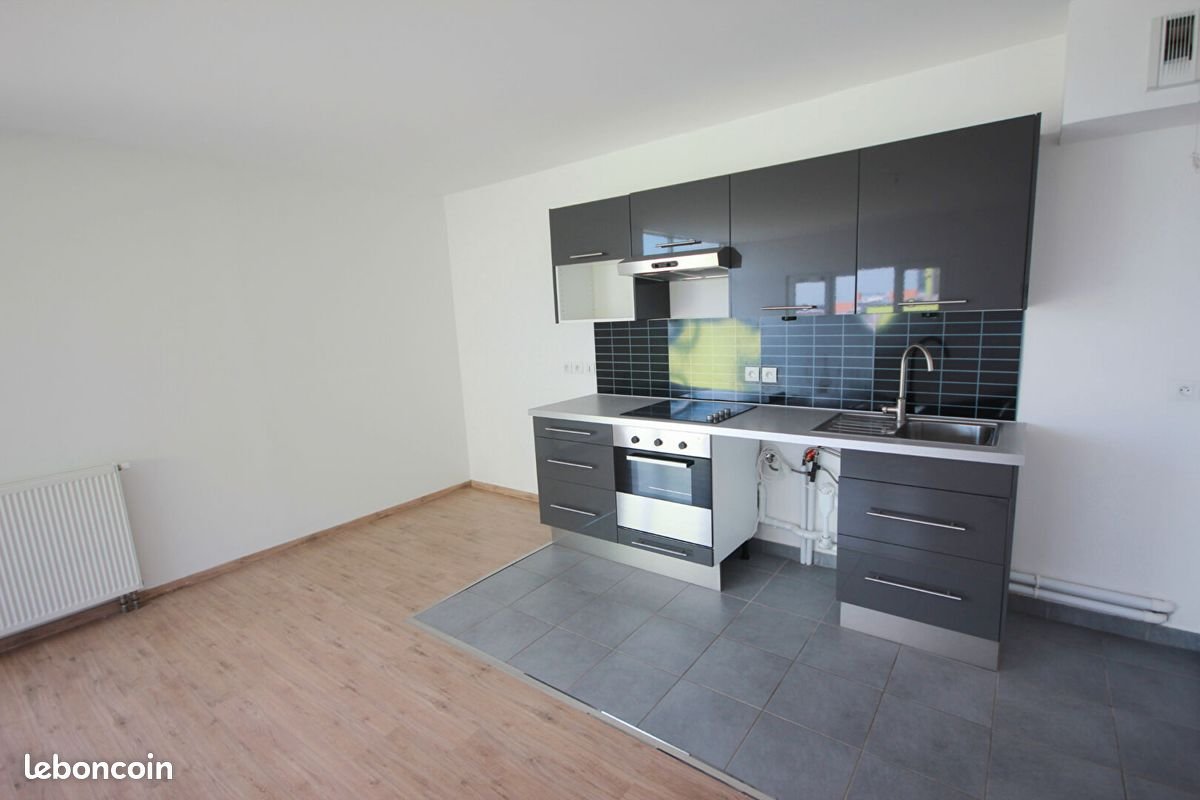 Appartement à louer, 72m², Lille