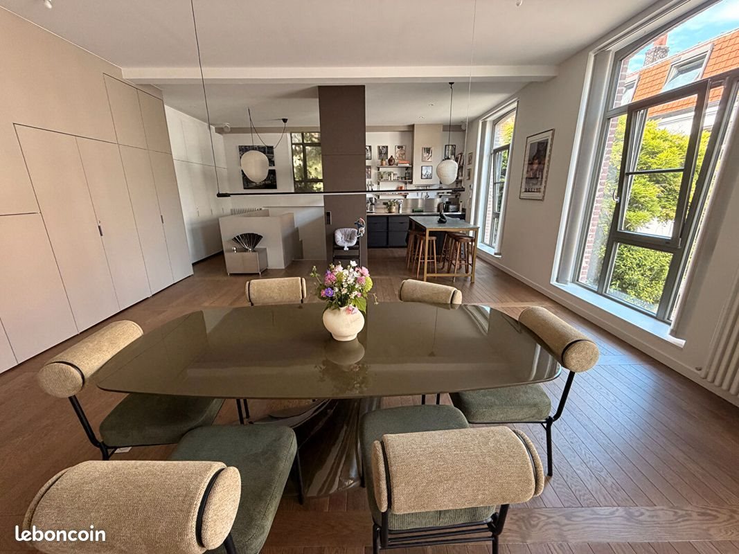 Appartement à louer, 244m², Lille