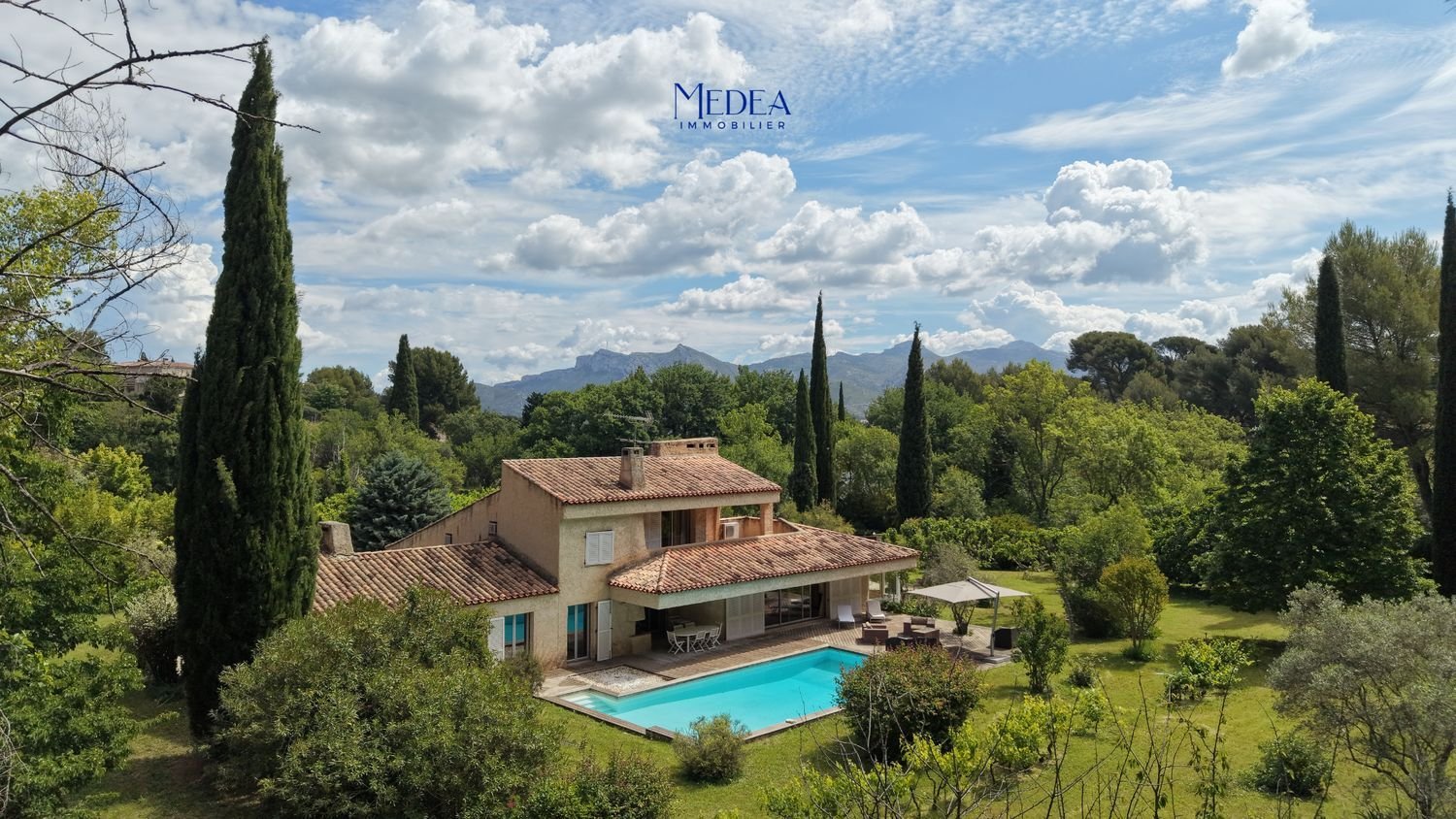 Maison à vendre, 260m², Aubagne