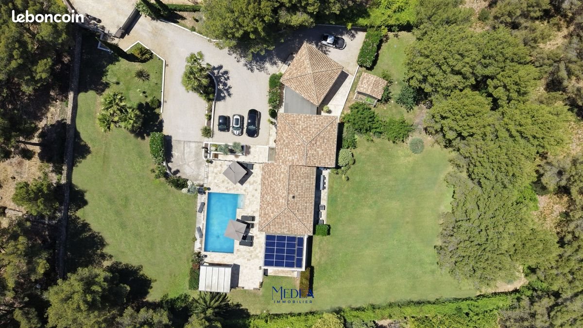 Maison à vendre, 240m², La Ciotat
