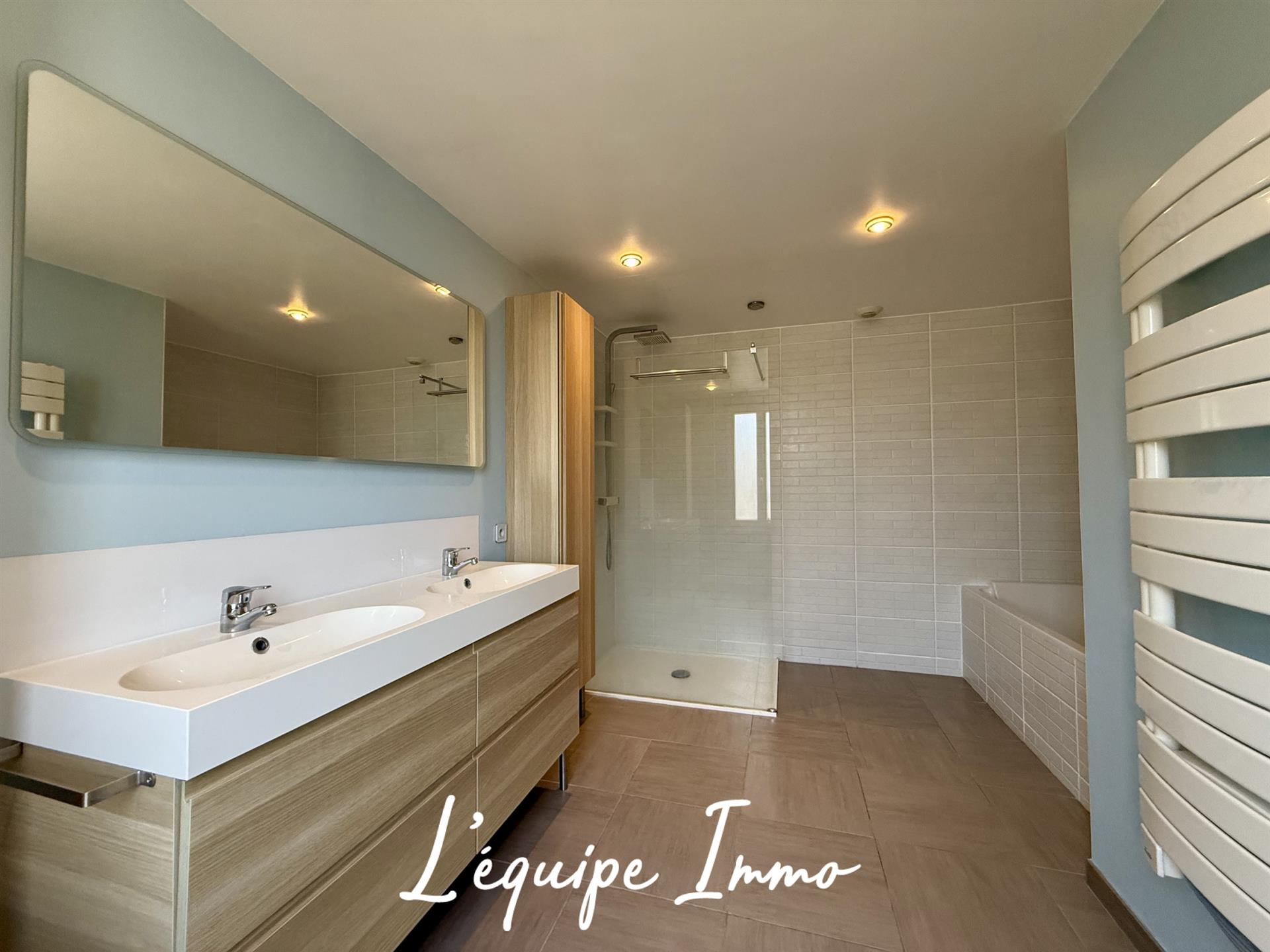 Maison à vendre, 131m², Cologne