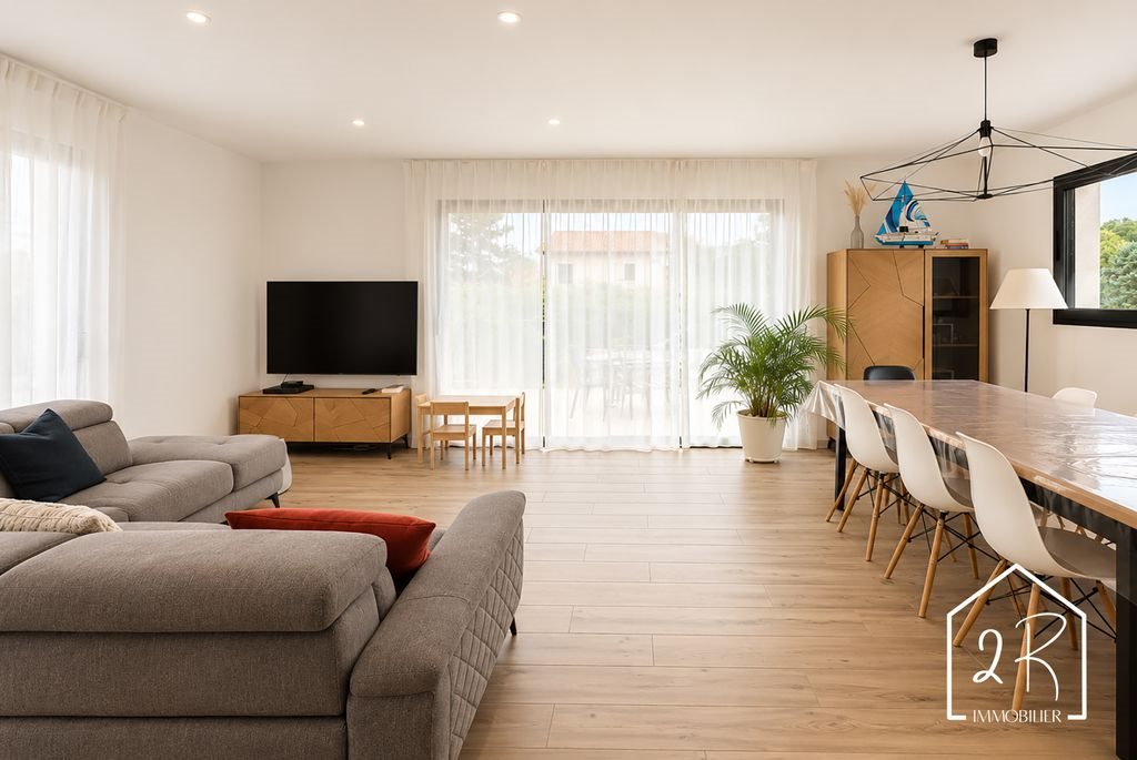 Maison à vendre, 122m², Pont-Evêque