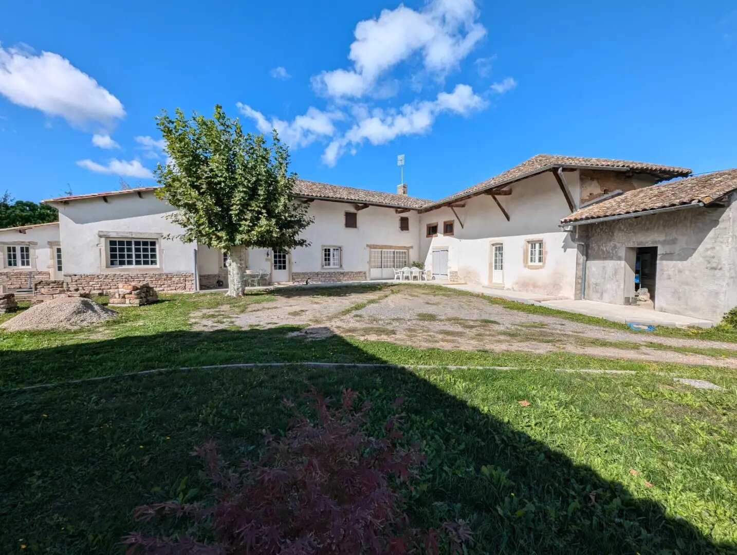 Maison à vendre, 220m², Grièges