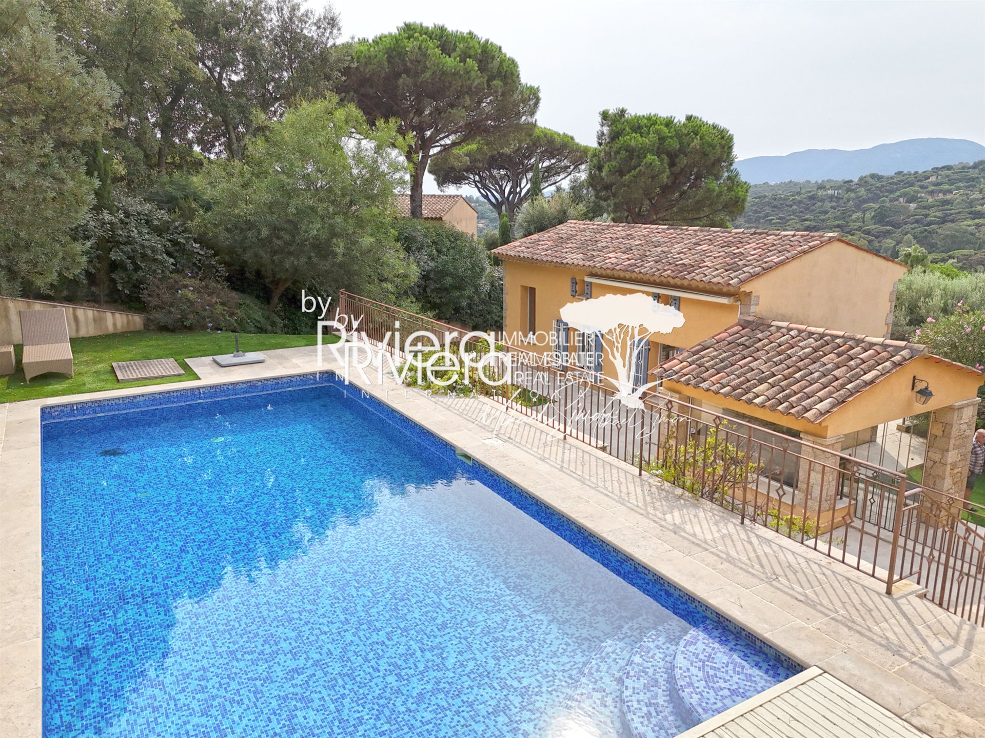 Maison à vendre, 160m², La Croix-Valmer