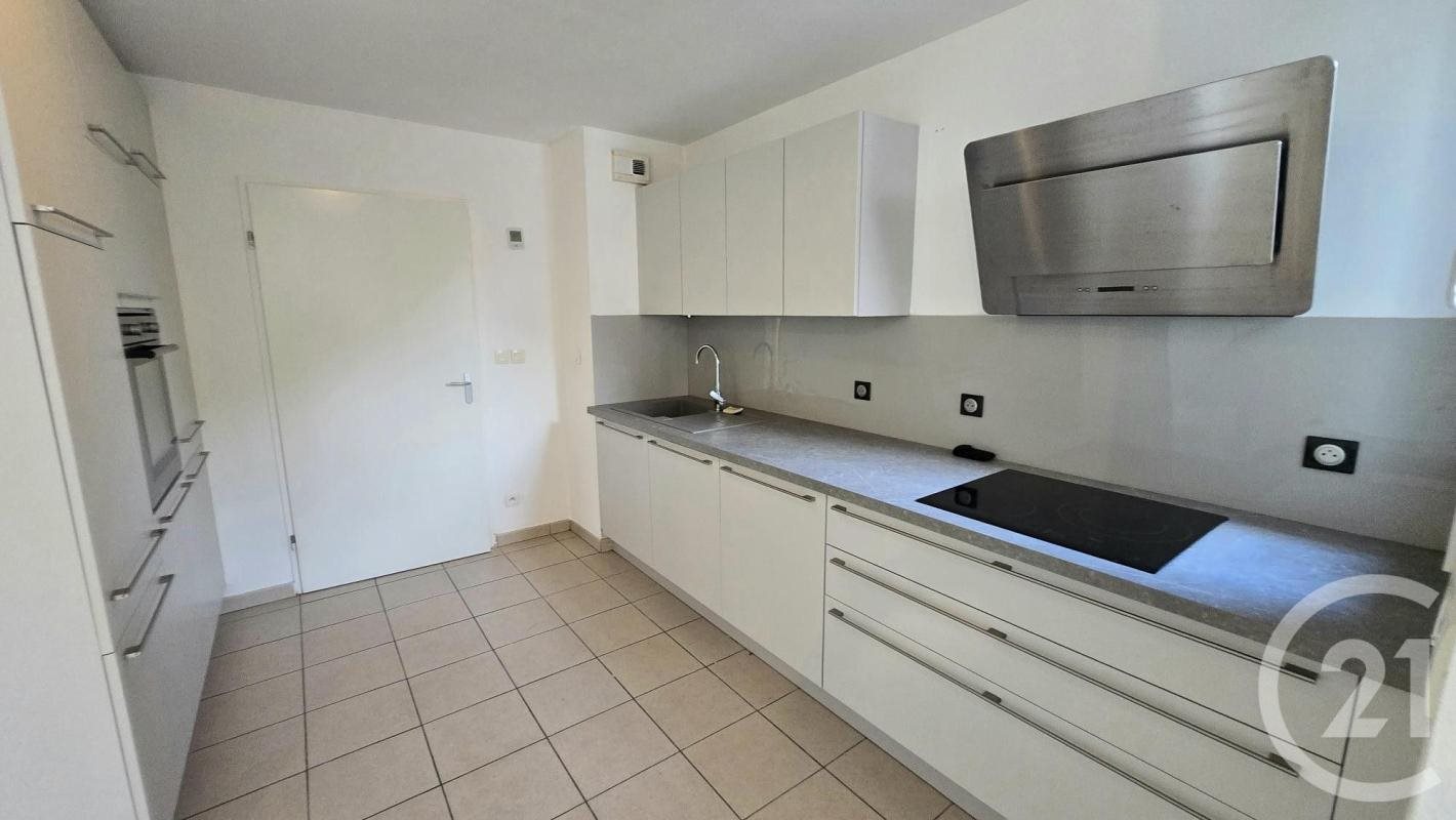 Appartement à vendre, 67m², Pont-Sainte-Maxence