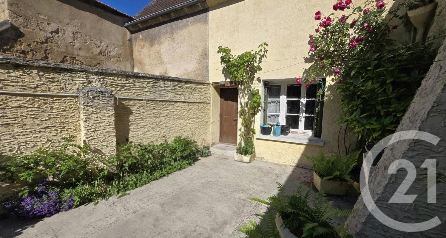 Maison à vendre, 104m², Pont-Sainte-Maxence