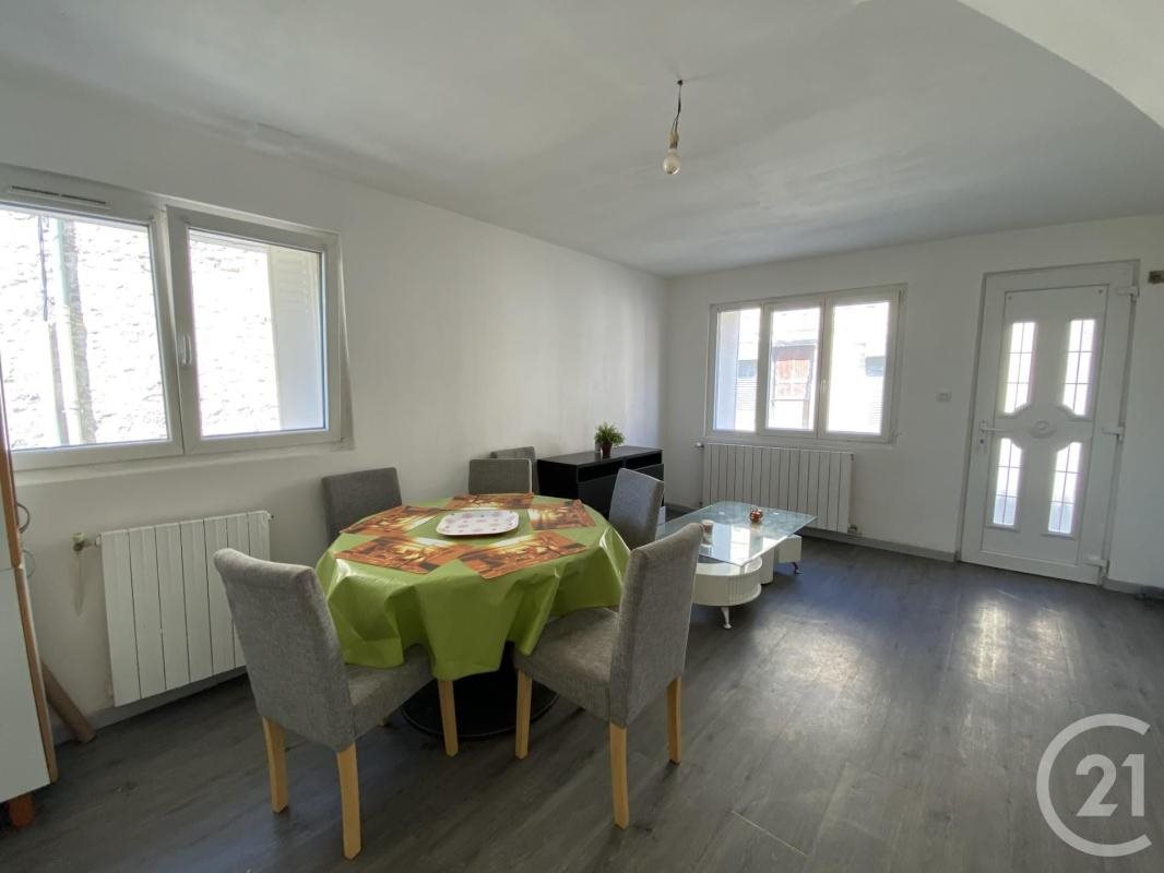 Maison à louer, 66m², Pont-Sainte-Maxence