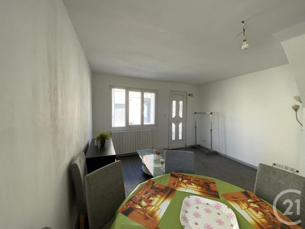 Maison à louer, 66m², Pont-Sainte-Maxence