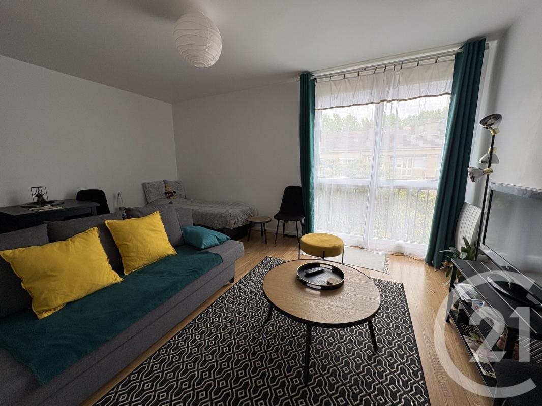 Appartement à louer, 30m², Pont-Sainte-Maxence