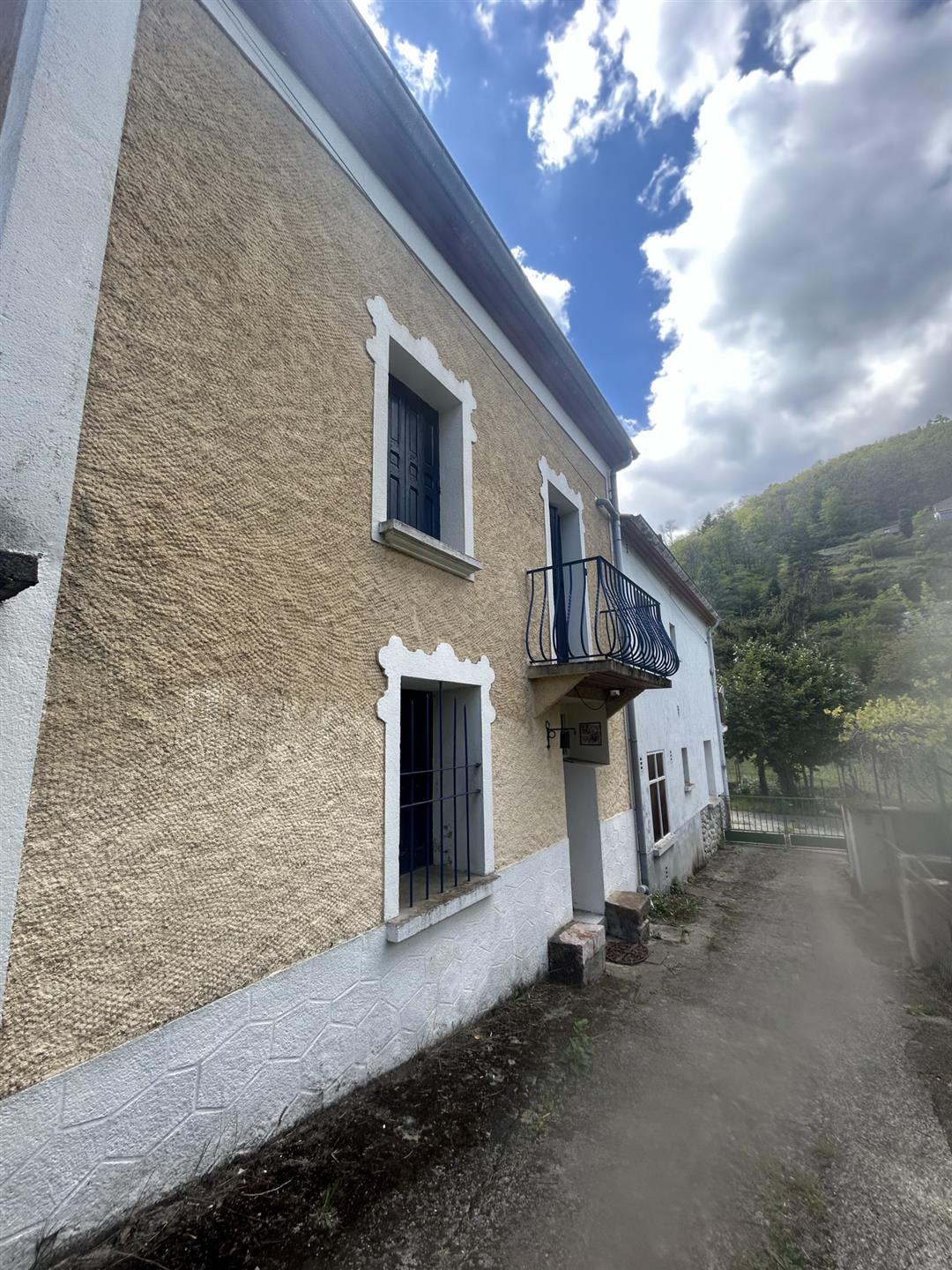 Maison à vendre, 90m², Serralongue