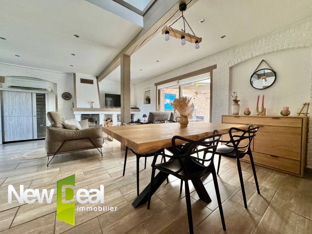 Maison à vendre, 254m², Saméon