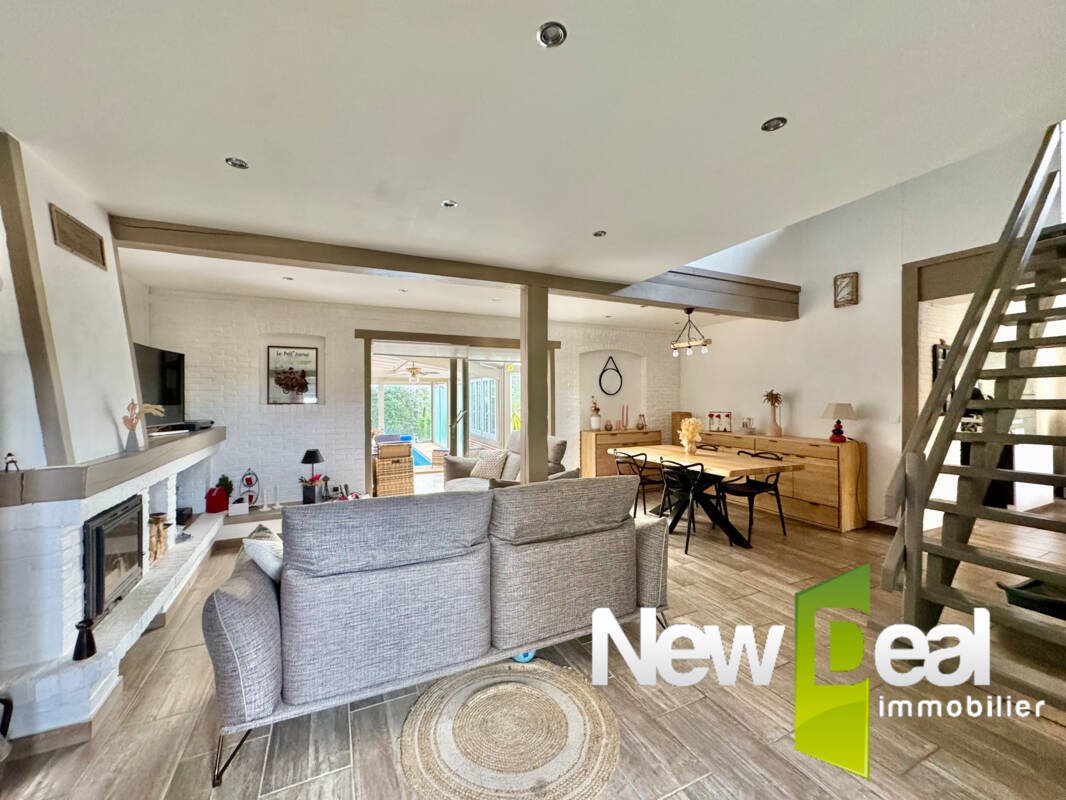 Maison à vendre, 254m², Saméon