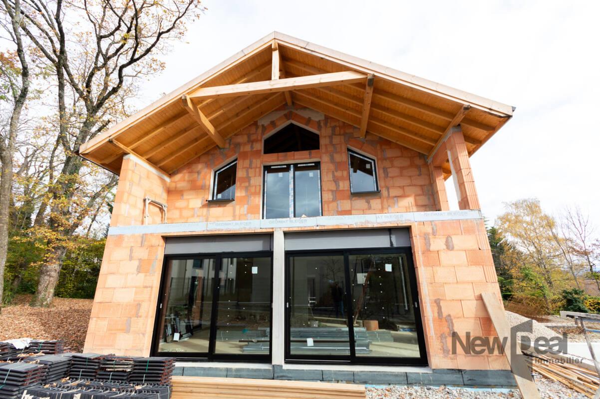Maison à vendre, 238m², Prévessin-Moëns