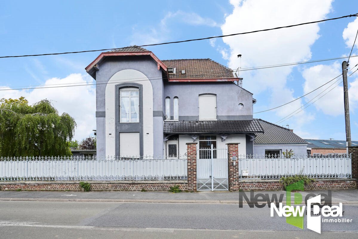 Maison à vendre, 390m², Rosult