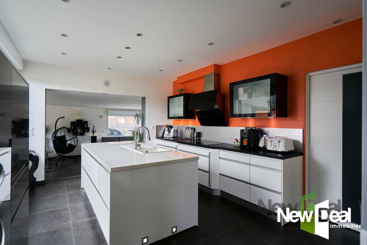 Maison à vendre, 390m², Rosult