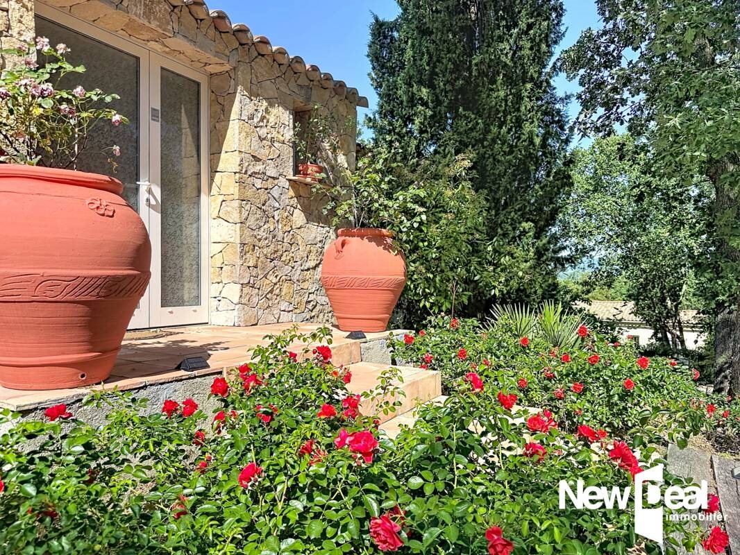 Maison à vendre, 245m², Saint-Paul-en-Forêt